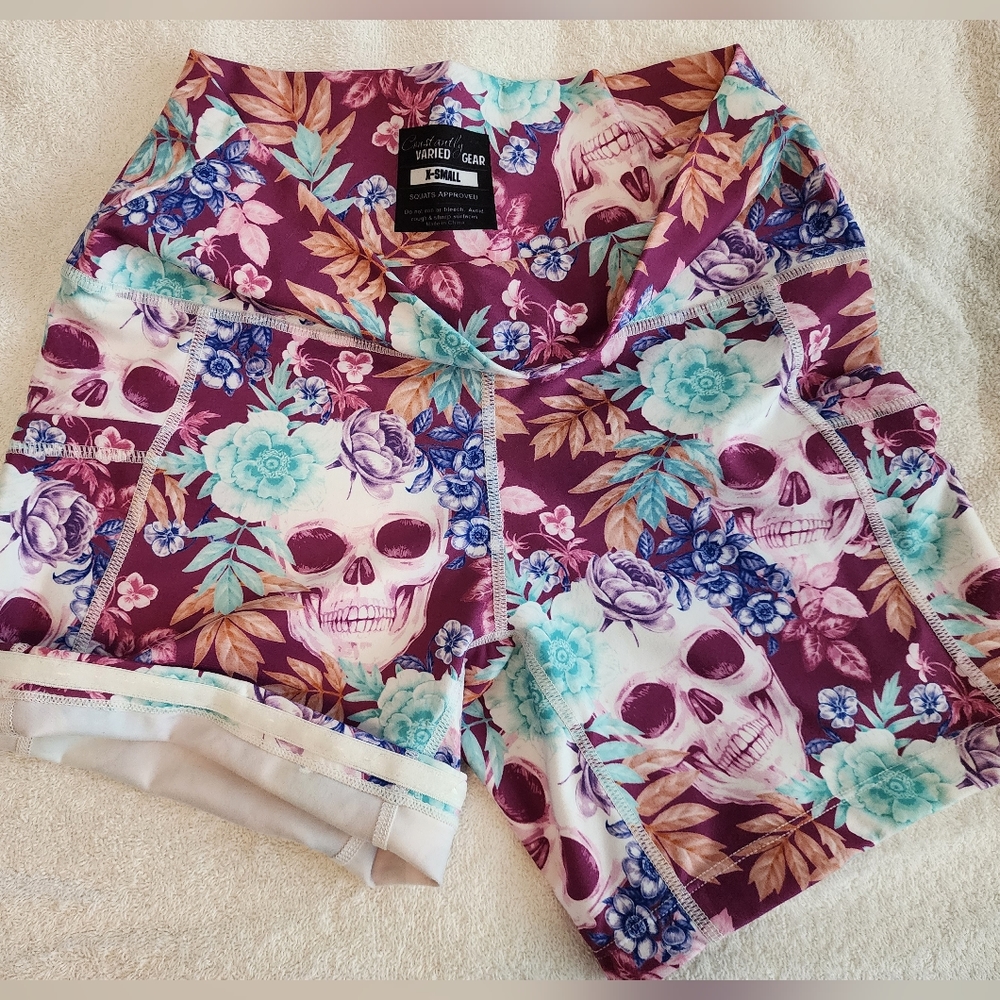 Constantly Varied Gear CVG 5" Shorts, size XS